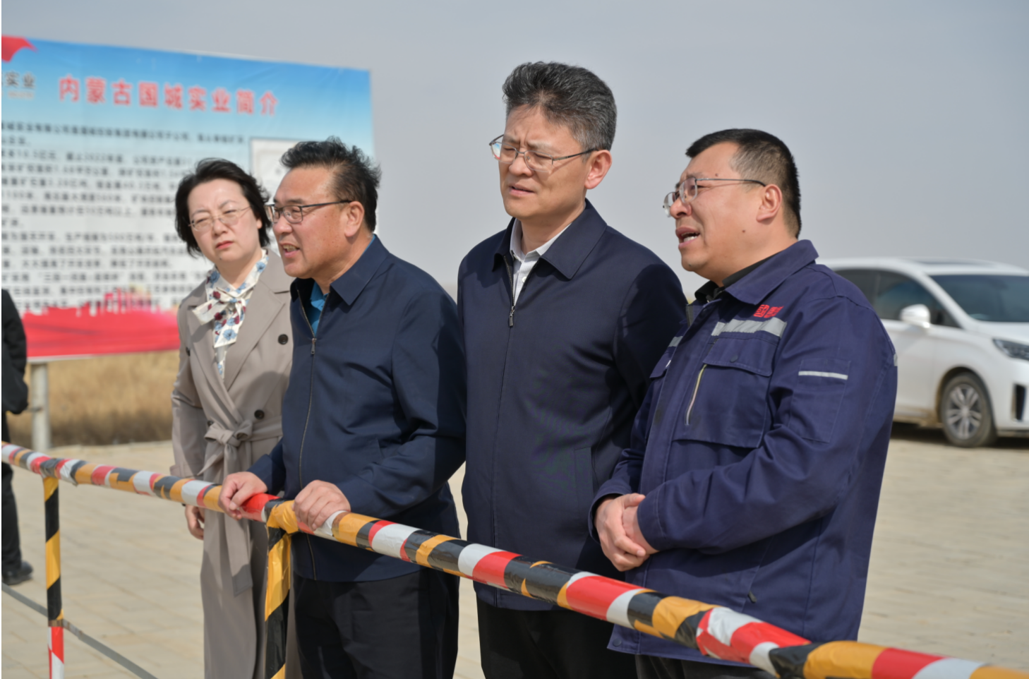 乌兰察布市委向导莅临必威西汉姆联官网首页实业调研企业运营情形